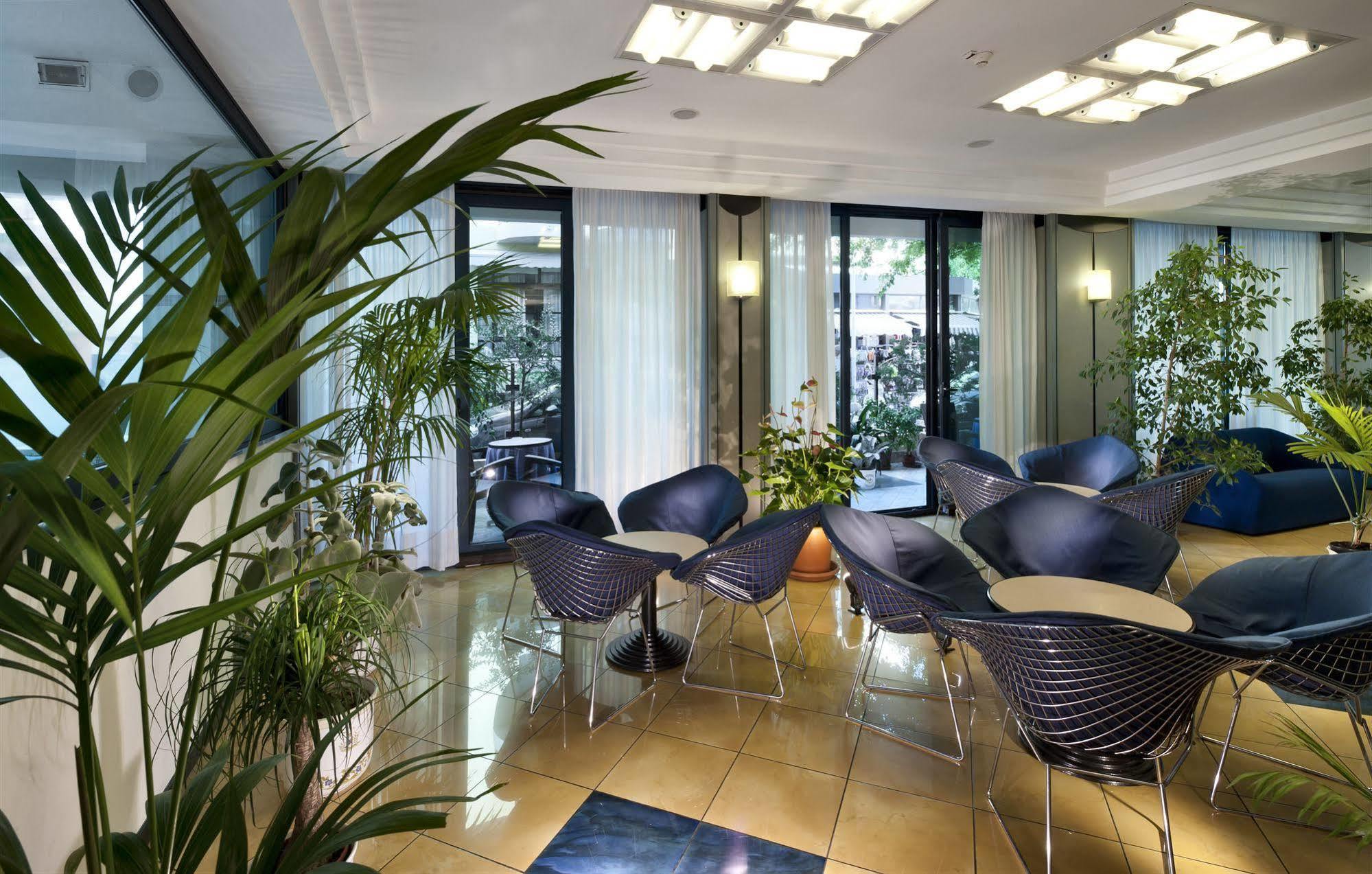 Hotel Gabbiano 卡托利卡 外观 照片